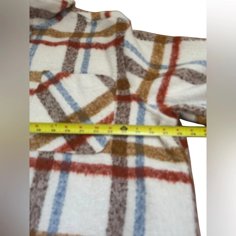 GEE GEE PLAID SHACKET SIZE 1XL - Picture 7 of 7